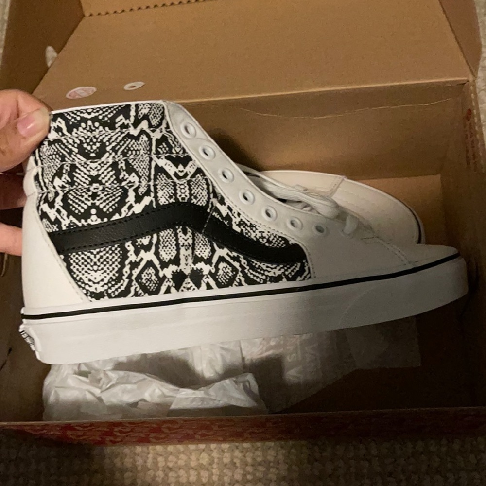 Snake print high top Vans
